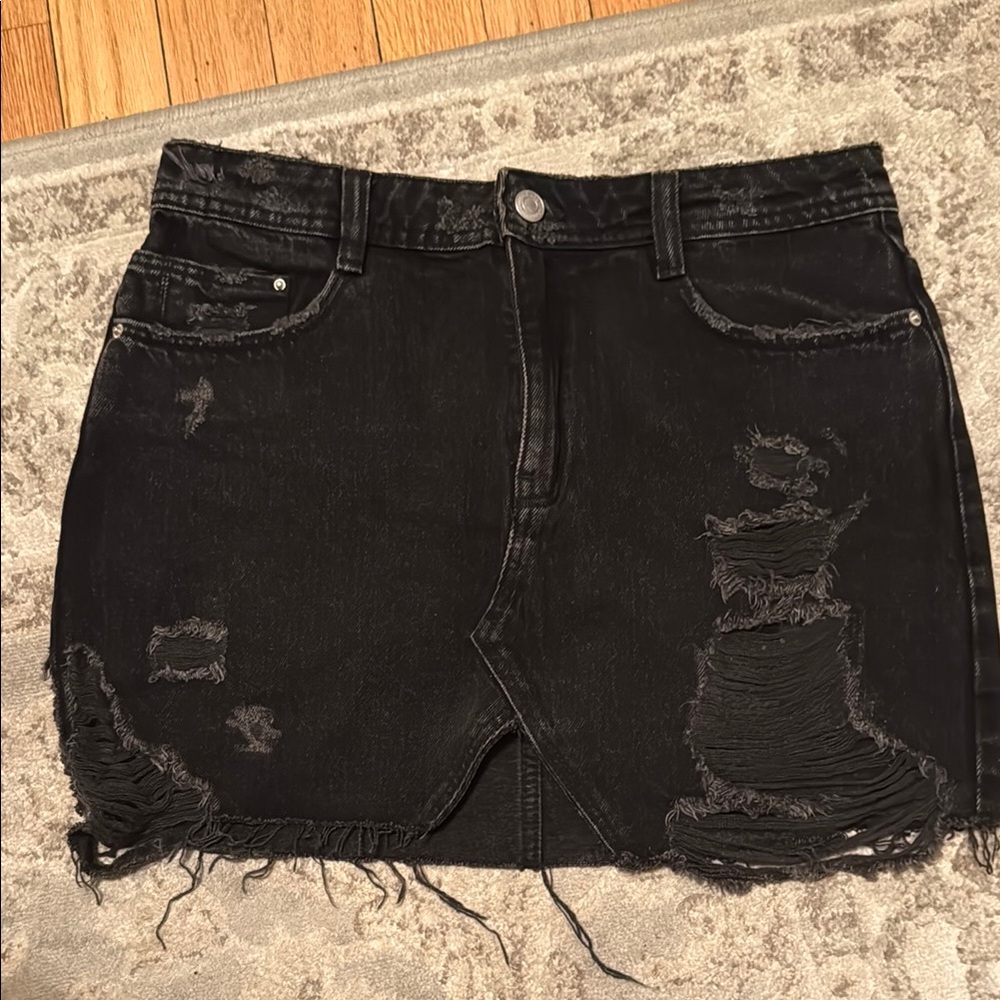 Zara - Distressed Black Denim Skirt - size small